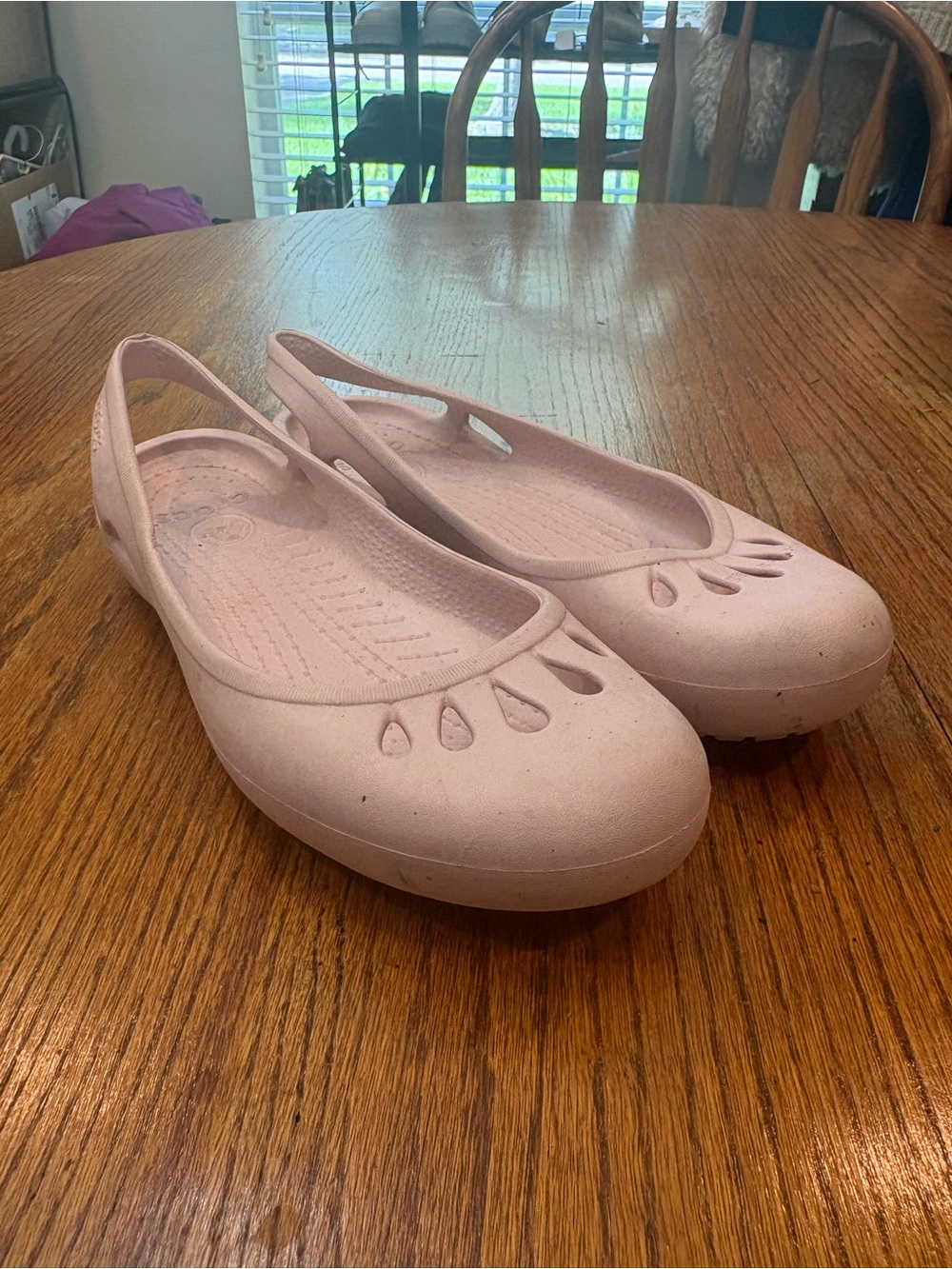 Croc’s Kadee Women’s Ballet Flats Pastwl Pink Rubber Slingback Flats Size 9